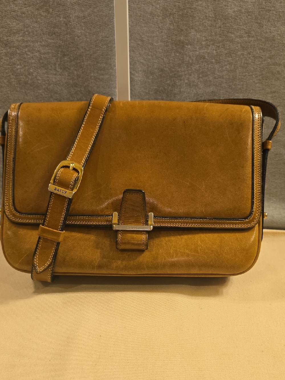 Vintage Bally Cognac Leather Messenger Bag